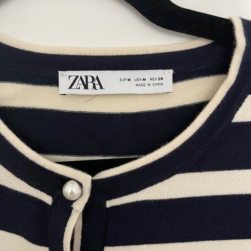 Zara Women's Navy and White Striped Sweater - Picture 2 of 2